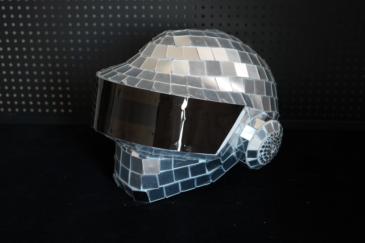 Thomas Bangalter LED Disco Helmet, Daft Punk Cosplay Costume, Silver Chrome Wearable Replica